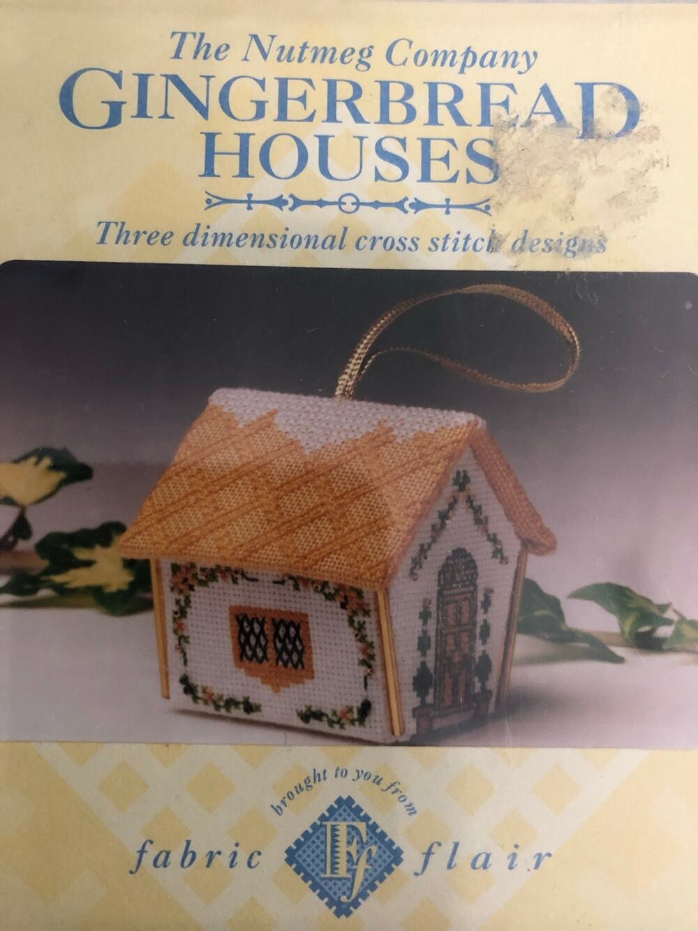 Nutmeg Company Gingerbread House Gold 3D Cross Stitch Kit Ornament TNCGB9